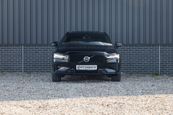 Volvo V60 2.0 T8 Plug-in hybrid AWD Ultimate Dark Long range | Panorama dak | Adaptieve cruise | Blis | Memory | Harman Kardon |