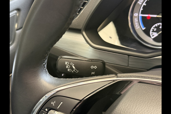 Škoda Superb Combi 1.4 TSI iV Business Edition Plus | Panoramadak | Crystal Light | Apple Carplay