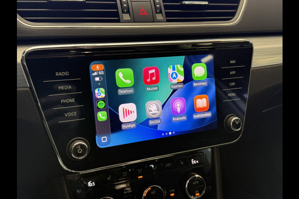 Škoda Superb Combi 1.4 TSI iV Business Edition Plus | Panoramadak | Crystal Light | Apple Carplay