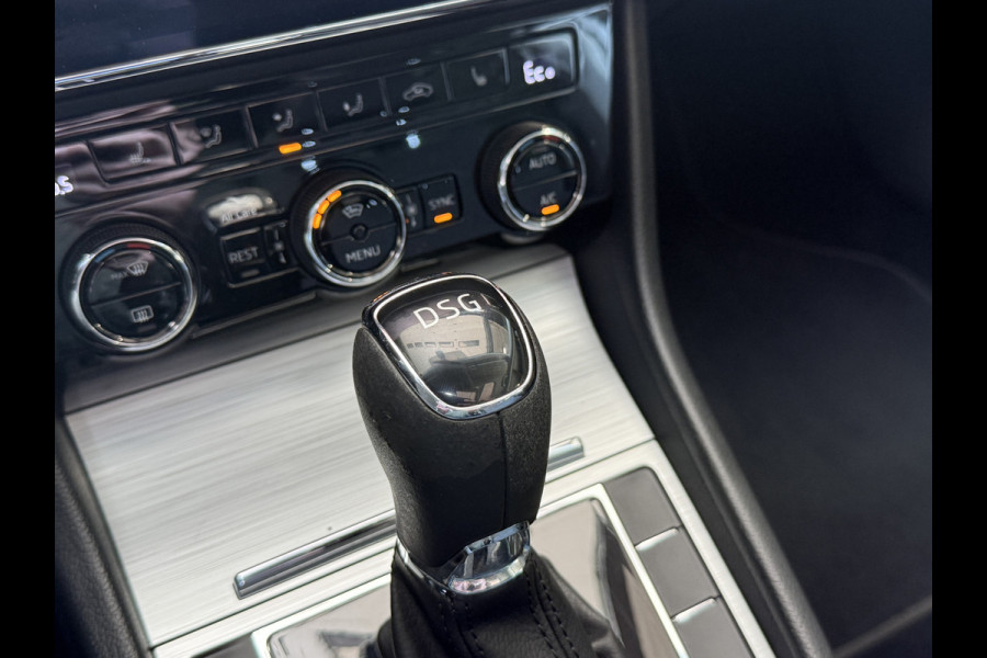 Škoda Superb Combi 1.4 TSI iV Business Edition Plus | Panoramadak | Crystal Light | Apple Carplay