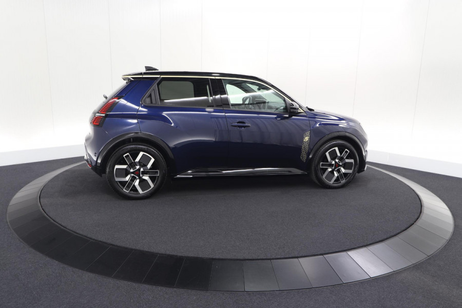Renault 5 comfort range iconic cinq 52 kWh | 99,3% SOH | Adaptieve Cruise Control | Harman Kardon | V2L | Camera