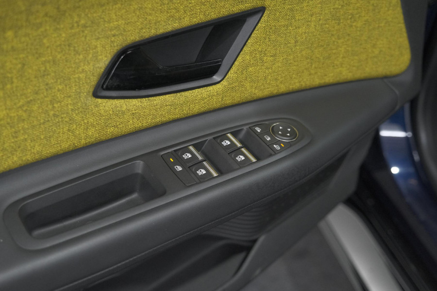 Renault 5 comfort range iconic cinq 52 kWh | 99,3% SOH | Adaptieve Cruise Control | Harman Kardon | V2L | Camera