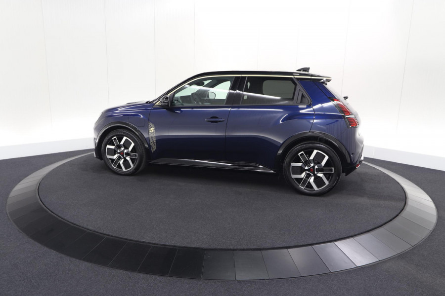 Renault 5 comfort range iconic cinq 52 kWh | 99,3% SOH | Adaptieve Cruise Control | Harman Kardon | V2L | Camera