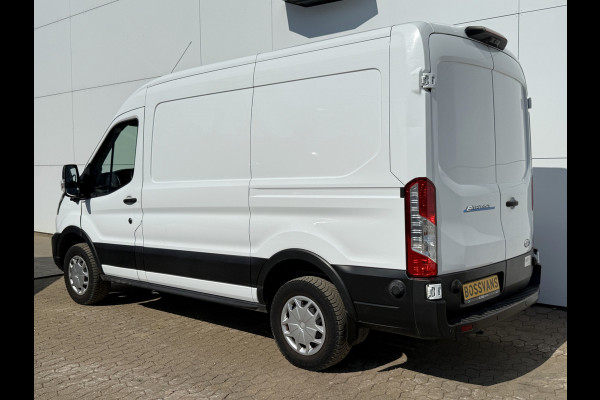 Ford E-Transit 68 kWh 184PK L2H2 316km WLTP 96,6% (SOH) Climate Control Cruise Control CarPlay Navigatie Parkeersensoren v+a