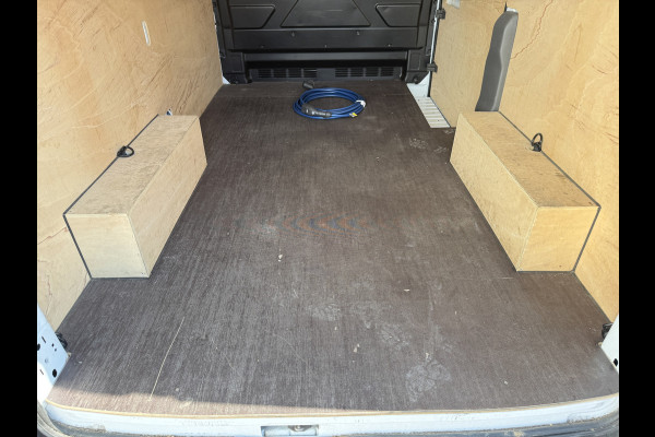 Ford E-Transit 68 kWh 184PK L2H2 316km WLTP 96,6% (SOH) Climate Control Cruise Control CarPlay Navigatie Parkeersensoren v+a