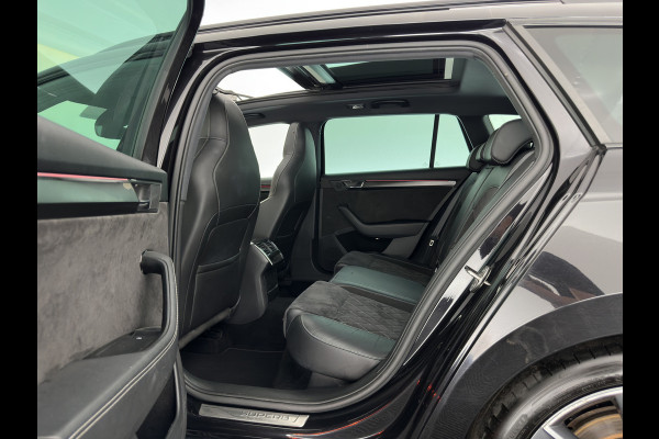 Škoda Superb Combi 1.4 TSI iV Sportline Business (Plug-in) (INCL.BTW) Aut. *PANO | LEATHER-MICROFIBRE | FULL-LED | DIGI-COCKPIT | HEATED-SPORTSEATS | KEYLESS | DAB+ | NAVI-FULLMAP | PRIVACYGLASS | SHIFT-PADDLES | AMBIENT-LIGHT | ECC | PDC | CRUSIE |