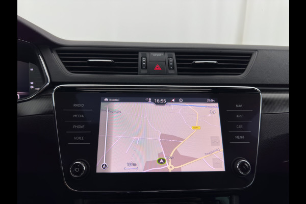 Škoda Superb Combi 1.4 TSI iV Sportline Business (Plug-in) (INCL.BTW) Aut. *PANO | LEATHER-MICROFIBRE | FULL-LED | DIGI-COCKPIT | HEATED-SPORTSEATS | KEYLESS | DAB+ | NAVI-FULLMAP | PRIVACYGLASS | SHIFT-PADDLES | AMBIENT-LIGHT | ECC | PDC | CRUSIE |