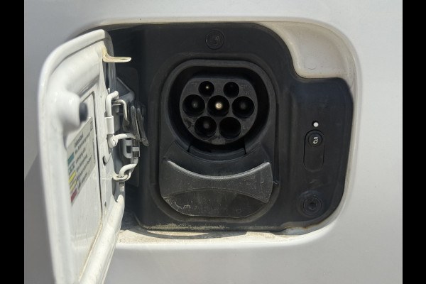 Volkswagen E-Caddy 37kWh 113PK L2H1 Elektrisch Caddy ABT Maxi 37,3kWh 159km WLTP Trekhaak Airco Stoelverwarming Parkeersensoren