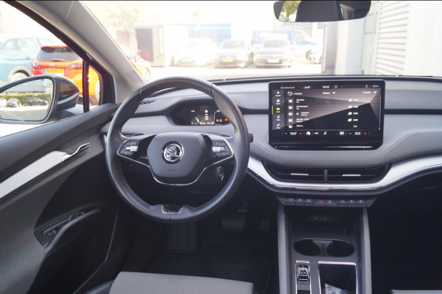 Škoda ENYAQ iV 80 204pk 77kWh -SOH91%-PANO-TREKHAAK-ECC-PDC-
