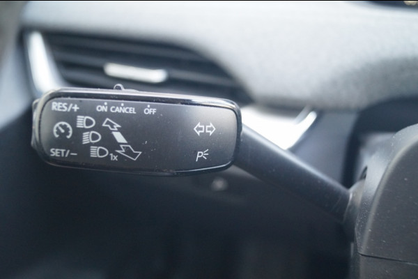 Škoda ENYAQ iV 80 204pk 77kWh -SOH91%-PANO-TREKHAAK-ECC-PDC-