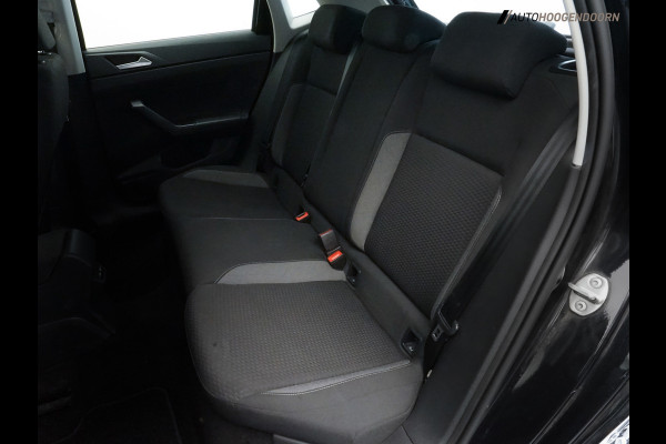 Volkswagen Polo 1.0 TSI Life Sport (APPLE CARPLAY,LED VERLICHTING,SPORTSTOELEN,DIGITAAL DISPLAY,AIRCO,ADAPTIVE CRUISE,LM-VELGEN)