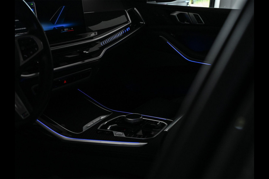 BMW X7 xDrive40i High Executive 7P | Panoramadak | Alcantara Hemel | Harman/Kardon | Iconic Glow | Stoelventilatie + Massage | Actice Cruise | Ambiance Interieur | HUD | Luchtvering |