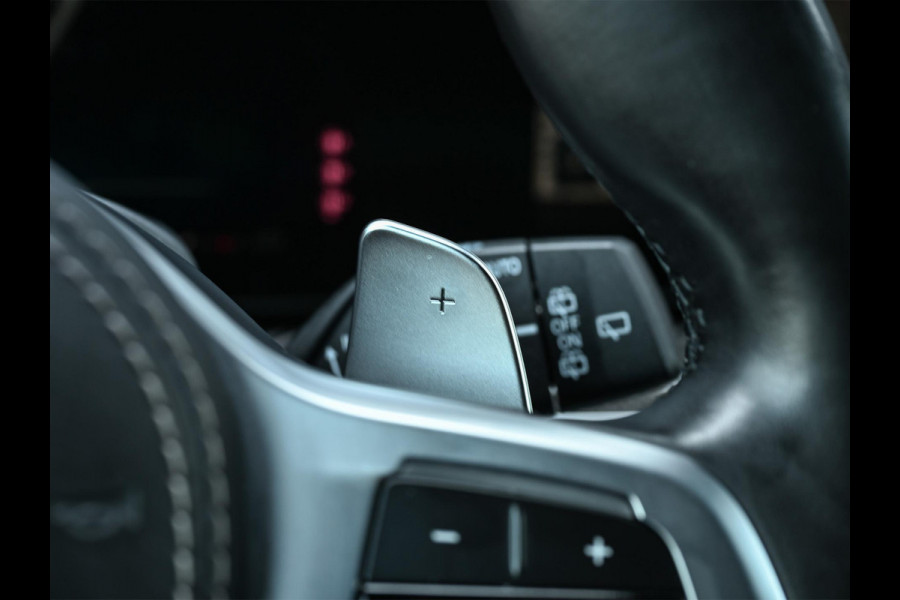 BMW X7 xDrive40i High Executive 7P | Panoramadak | Alcantara Hemel | Harman/Kardon | Iconic Glow | Stoelventilatie + Massage | Actice Cruise | Ambiance Interieur | HUD | Luchtvering |