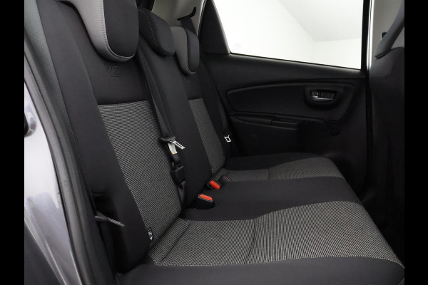 Toyota Yaris 1.5 Hybrid Y20 | Camera | Privacy Glass | Climate Control | Lichtmetalen velgen |