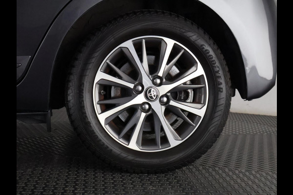 Toyota Yaris 1.5 Hybrid Y20 | Camera | Privacy Glass | Climate Control | Lichtmetalen velgen |