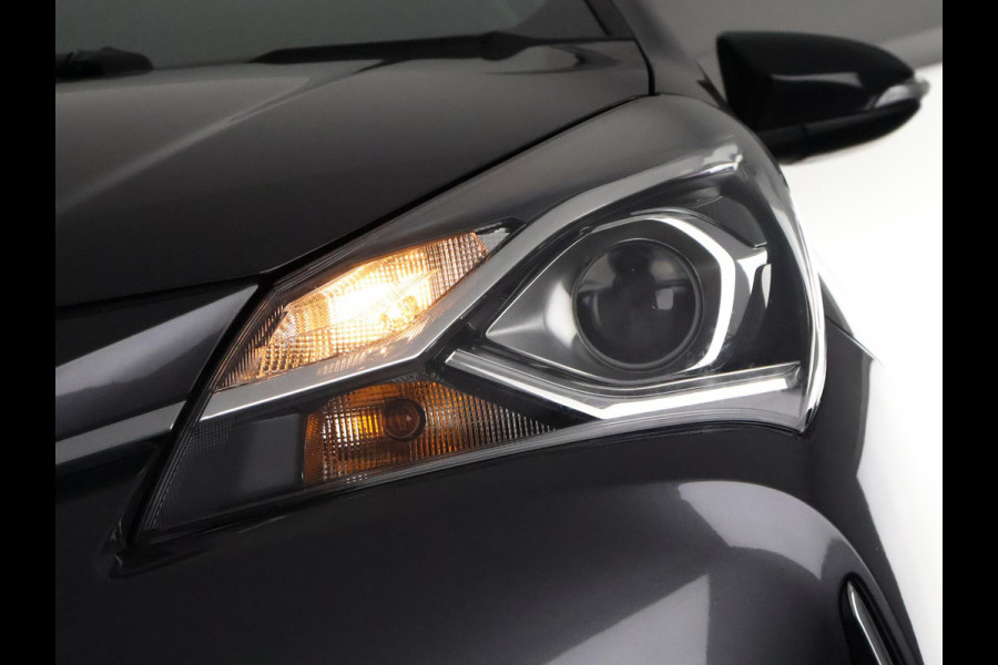 Toyota Yaris 1.5 Hybrid Y20 | Camera | Privacy Glass | Climate Control | Lichtmetalen velgen |