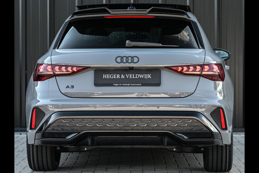 Audi A3 Sportback 45 TFSI e S edition Competition | Nardo Grey | Panoramadak | 5 jr garantie | Ambiance interieur | Sonos Sound | Active Cruise | S-Seats + Memory | Head-Up | Camera | Stoelverwarming | Keyless |