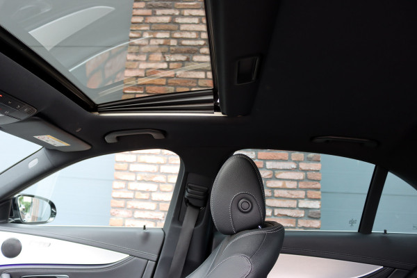 Mercedes-Benz E-Klasse 220 d AMG Line | Schuifdak | Dodehoekassistent | Camera | Augmented Reality | Sfeerverlichting | Stoelverwarming | High Perf. LED |