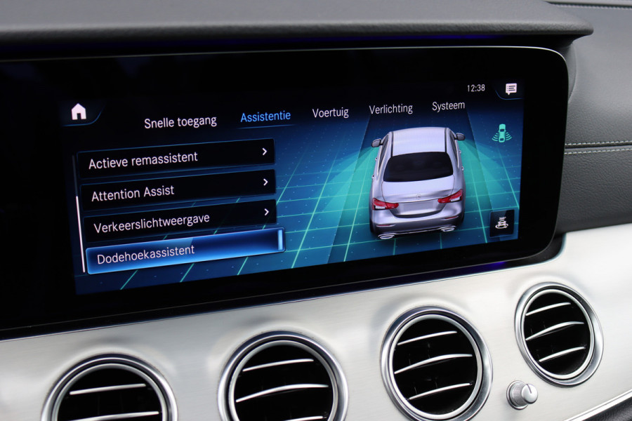 Mercedes-Benz E-Klasse 220 d AMG Line | Schuifdak | Dodehoekassistent | Camera | Augmented Reality | Sfeerverlichting | Stoelverwarming | High Perf. LED |