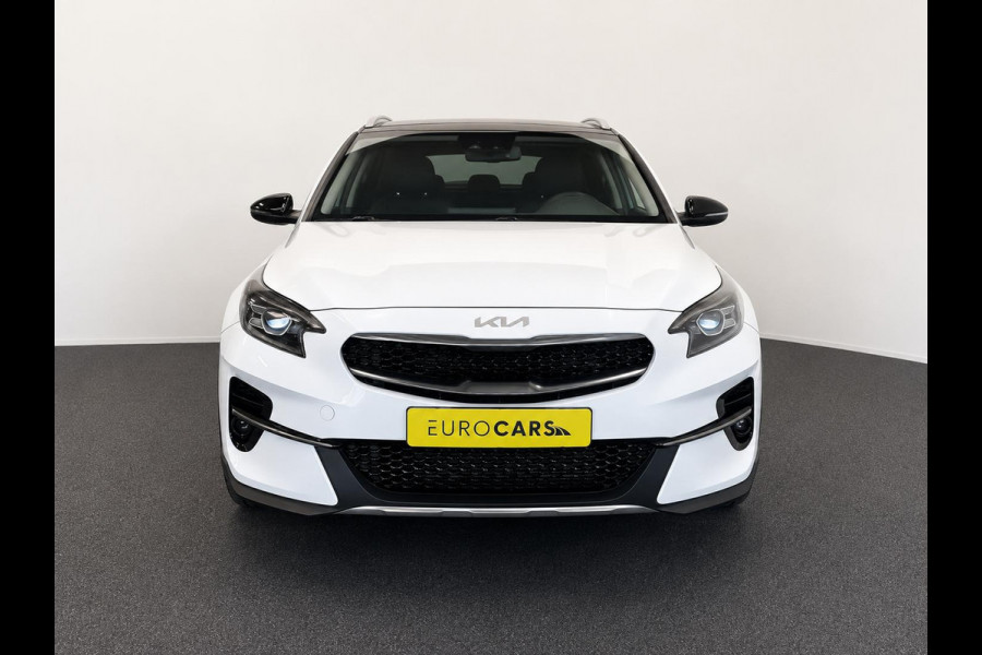 Kia Xceed 1.0 T-GDi DynamicLine Navigatie Apple Carplay Android Auto Camera Parkeersensoren achter Cruise Control Half leder Full Led Climate Control Lichtmetalen velgen