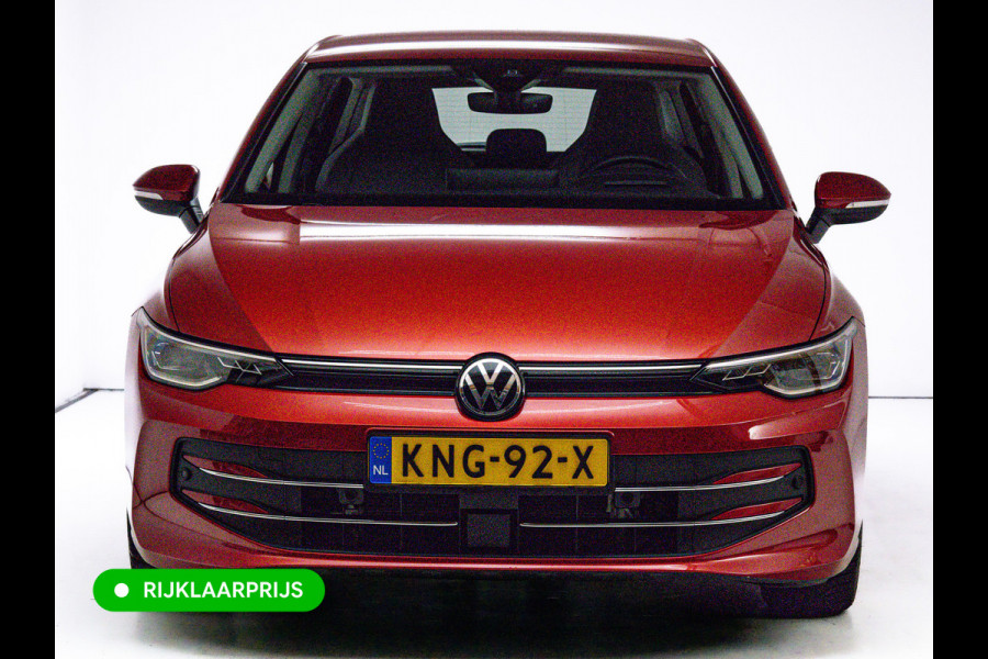 Volkswagen Golf 1.5 eHybrid Style Edition | Camera | Travel assist | Stuur- & stoelverwarm. Stoelventilatie | Elec. verst. best. stoel | Headup, Sfeerverlichting, IQ Led, Lederen bekleding, Incl. winterset op LMV