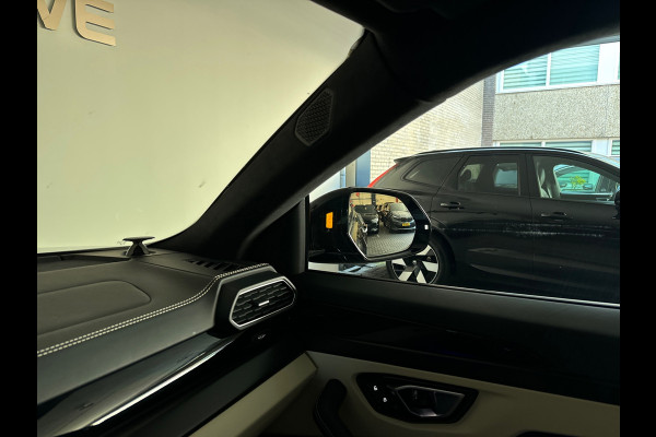 Lamborghini Urus 4.0 V8 Pano|HuD|B&O 3D|Massage|ADAS|Inc BTW
