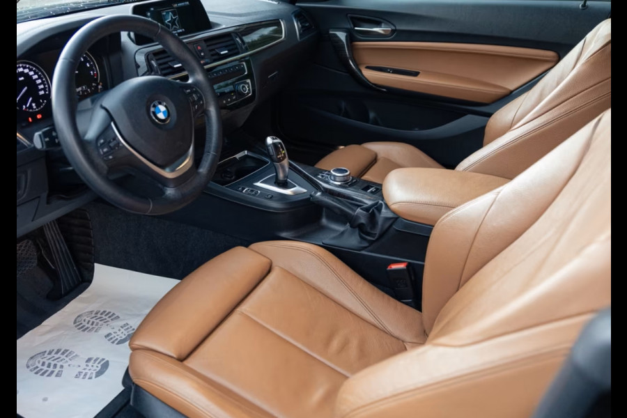 BMW 2 Serie Cabrio 220iA EDITION-2 ** LED, COGNAC LEDER, NAVI, CAMERA, 17-inch LMV ** 1e EIG - UNFALLFREI  ** ** INFORMEER OOK NAAR ONZE AANTREKKELIJKE FINANCIAL-LEASE TARIEVEN **