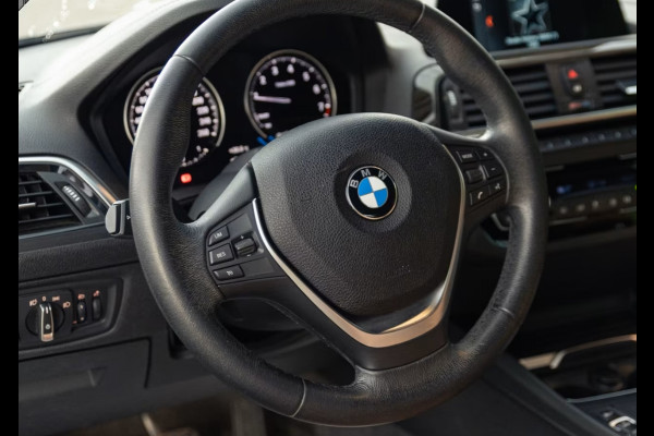 BMW 2 Serie Cabrio 220iA EDITION-2 ** LED, COGNAC LEDER, NAVI, CAMERA, 17-inch LMV ** 1e EIG - UNFALLFREI  ** ** INFORMEER OOK NAAR ONZE AANTREKKELIJKE FINANCIAL-LEASE TARIEVEN **