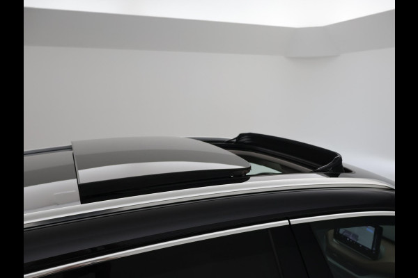 Škoda ENYAQ iV 80 + LEDER | PANORAMA | TREKHAAK | 21 INCH | ADAPTIVE CRUISE | CAMERA | STOELVERW. | MATRIX LED