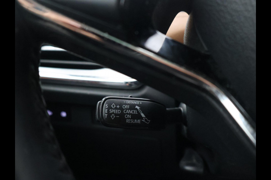 Škoda ENYAQ iV 80 + LEDER | PANORAMA | TREKHAAK | 21 INCH | ADAPTIVE CRUISE | CAMERA | STOELVERW. | MATRIX LED