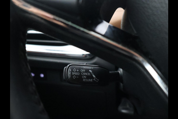 Škoda ENYAQ iV 80 + LEDER | PANORAMA | TREKHAAK | 21 INCH | ADAPTIVE CRUISE | CAMERA | STOELVERW. | MATRIX LED