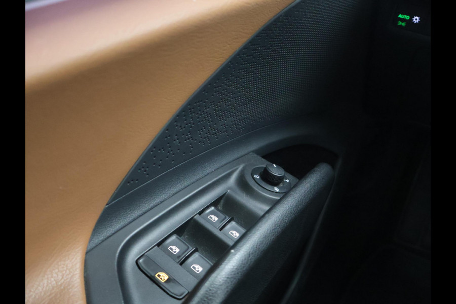 Škoda ENYAQ iV 80 + LEDER | PANORAMA | TREKHAAK | 21 INCH | ADAPTIVE CRUISE | CAMERA | STOELVERW. | MATRIX LED