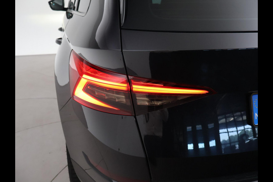 Škoda Kodiaq 1.5 TSI DSG 7-PERS. + TREKHAAK | 360 CAMERA | ALL BLACK | PANORAMA | STOELVERW. V+A