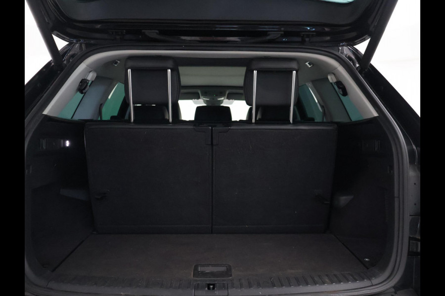 Škoda Kodiaq 1.5 TSI DSG 7-PERS. + TREKHAAK | 360 CAMERA | ALL BLACK | PANORAMA | STOELVERW. V+A