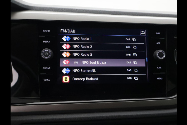 Volkswagen Polo 1.0 TSI R-LINE EDITION + APPLE CARPLAY | ANDROID | ADAPTIVE CRUISE CONTROL | DAB | PRIVACY GLASS