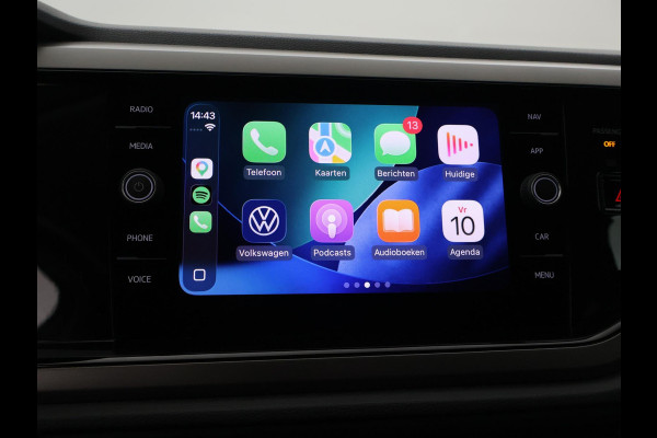Volkswagen Polo 1.0 TSI R-LINE EDITION + APPLE CARPLAY | ANDROID | ADAPTIVE CRUISE CONTROL | DAB | PRIVACY GLASS