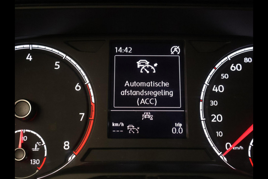 Volkswagen Polo 1.0 TSI R-LINE EDITION + APPLE CARPLAY | ANDROID | ADAPTIVE CRUISE CONTROL | DAB | PRIVACY GLASS