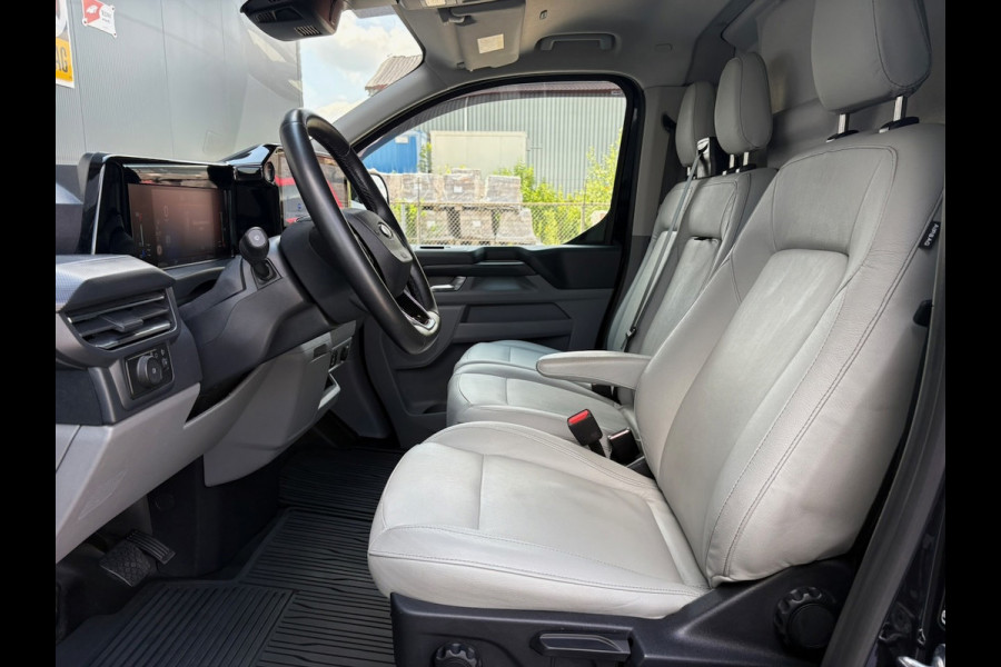 Ford Transit Custom 300 2.0 TDCI 170pk L1H1 Limited Aut. | Leder | Navi | BLIS | ACC | Trekhaak | 18 inch | CarPlay | Stoelverwarm