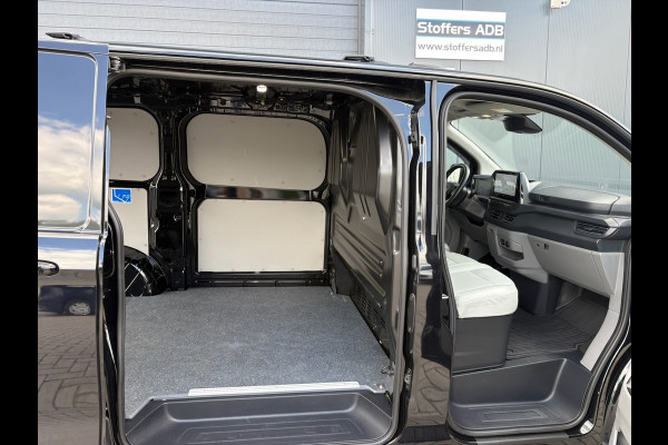 Ford Transit Custom 300 2.0 TDCI 170pk L1H1 Limited Aut. | Leder | Navi | BLIS | ACC | Trekhaak | 18 inch | CarPlay | Stoelverwarm