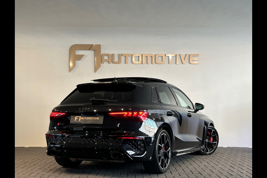 Audi RS3 Sportback 2.5 TFSI quattro Pano|HuD|Memory|Massage