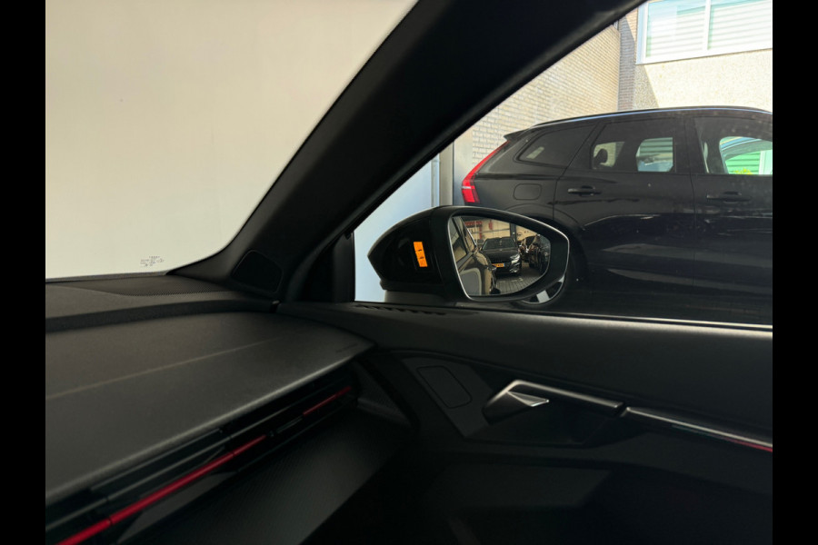 Audi RS3 Sportback 2.5 TFSI quattro Pano|HuD|Memory|Massage