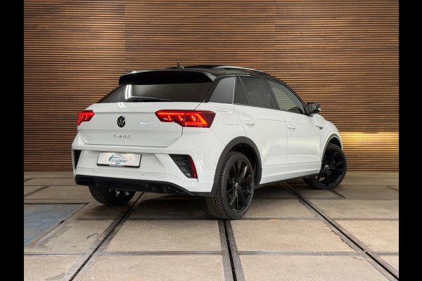 Volkswagen T-Roc 1.5 TSI R-Line Black Style | Panorama|IQ.Light|ACC|Discover Pro|Beats | Trekhaak | Camera | Trekhaak