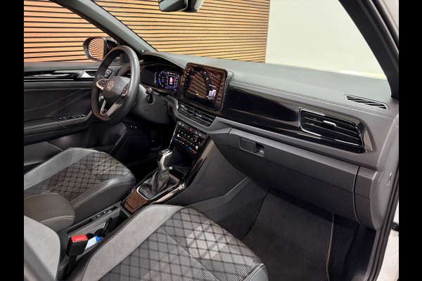 Volkswagen T-Roc 1.5 TSI R-Line Black Style | Panorama|IQ.Light|ACC|Discover Pro|Beats | Trekhaak | Camera | Trekhaak