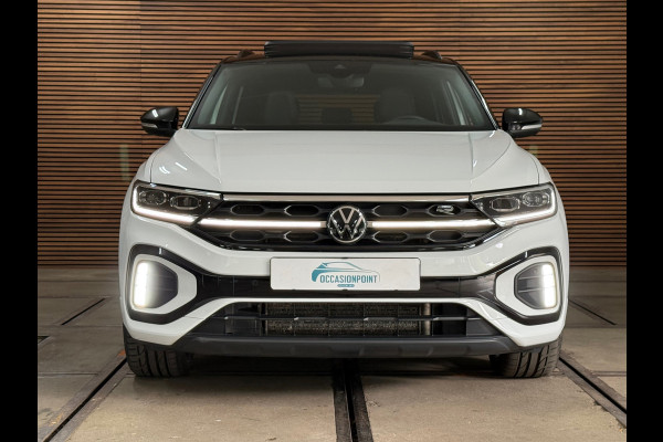 Volkswagen T-Roc 1.5 TSI R-Line Black Style | Panorama|IQ.Light|ACC|Discover Pro|Beats | Trekhaak | Camera | Trekhaak