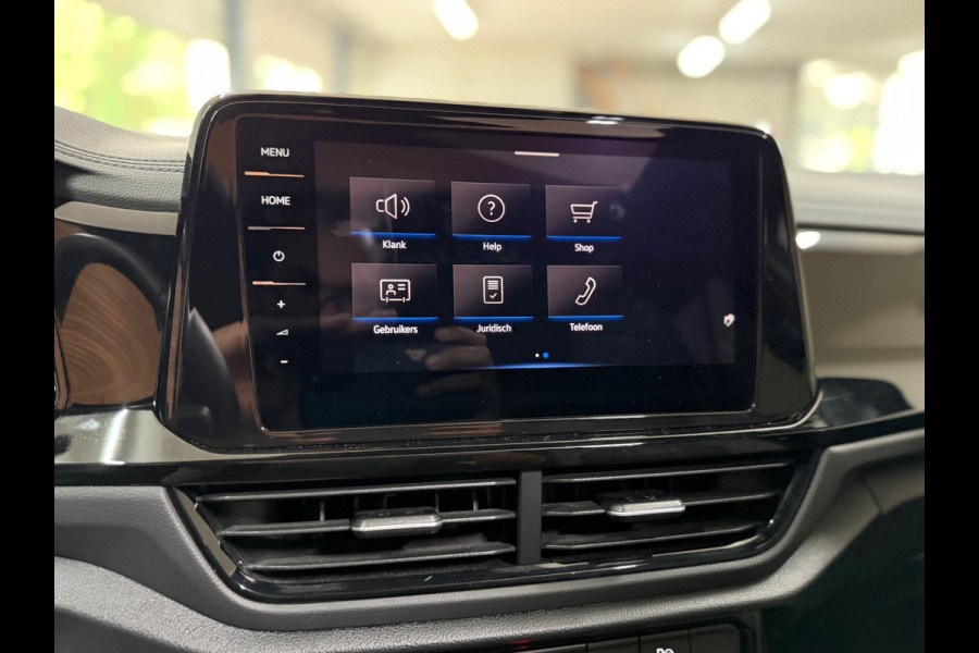 Volkswagen T-Roc 1.5 TSI R-Line Black Style | Panorama|IQ.Light|ACC|Discover Pro|Beats | Trekhaak | Camera | Trekhaak
