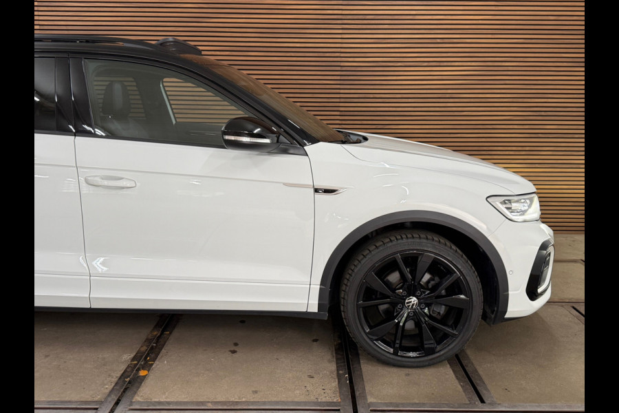Volkswagen T-Roc 1.5 TSI R-Line Black Style | Panorama|IQ.Light|ACC|Discover Pro|Beats | Trekhaak | Camera | Trekhaak