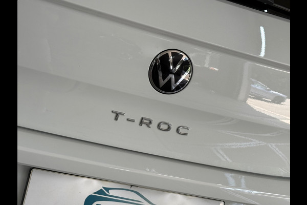 Volkswagen T-Roc 1.5 TSI R-Line Black Style | Panorama|IQ.Light|ACC|Discover Pro|Beats | Trekhaak | Camera | Trekhaak