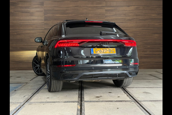 Audi Q8 55 TFSI quattro Pro Line Plus S Line |Black Pack | Luchtvering | PANO| Matrix-Led | 22INCH |BANG&OLUFSEN |TREKHAAK
