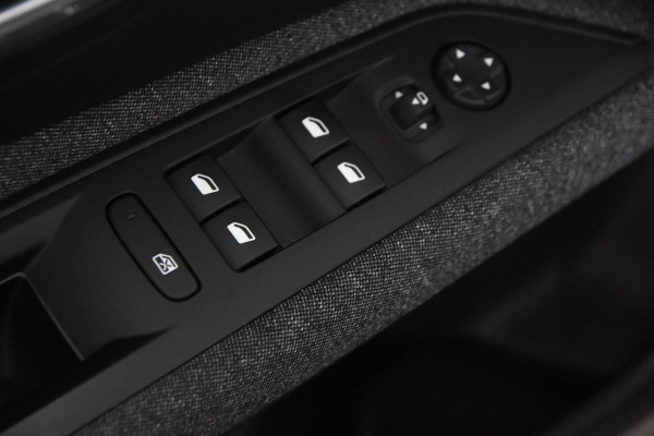 Peugeot 3008 Active 130 *1ste Eigenaar*Navigatie*Camera*Carplay*