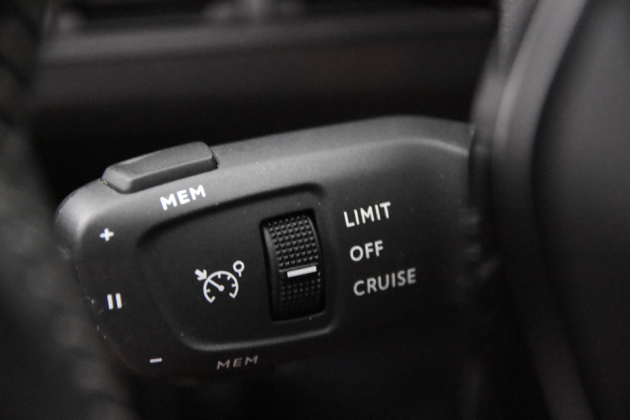 Peugeot 3008 Active 130 *1ste Eigenaar*Navigatie*Camera*Carplay*